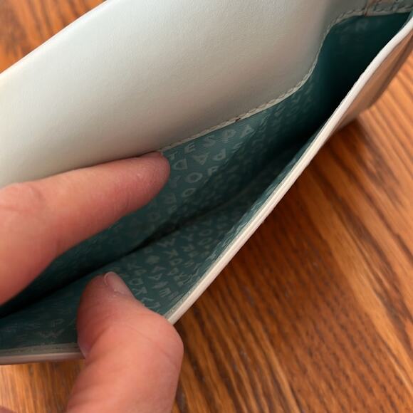 Kate Spade Rare Out of office VW Beetle Winni Crossbody Retail $489 LIKE NEW - Picture 11 of 16